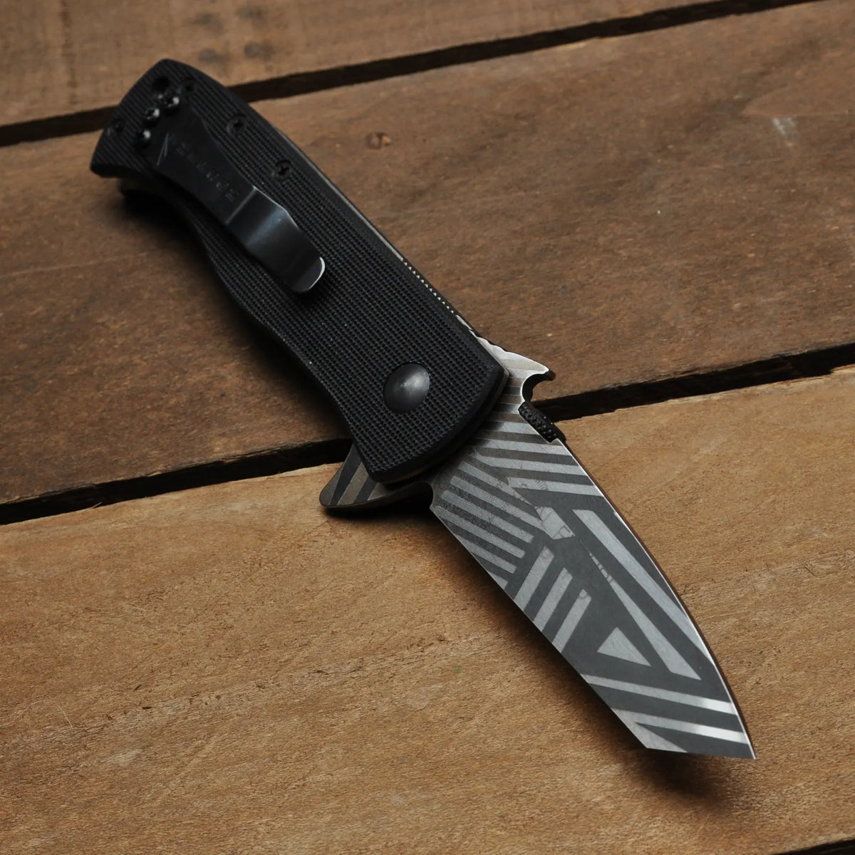 CQC-7BW Flipper Dazzle - Twilight Zone